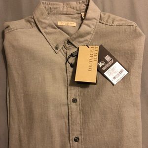Burberry Button up shirt Authentic